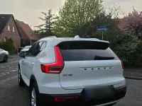 Second-hand Volvo XC40 Momentum 150 CP (110 kW) 2019 Alb SUV