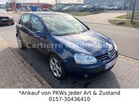 Second-hand VW Golf V 105 CP (77 kW) 2007 Albastru Berlinǎ