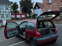 Gebraucht Renault Twingo 75 PS (55 kW) 2004 Rot Kleinwagen