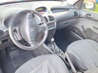 Gebraucht Peugeot 206 75 PS (55 kW) 2007 Rot Kleinwagen