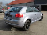 Gebraucht Audi A3 Attraction 102 PS (75 kW) 2007 Silber Kleinwagen
