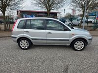 Gebraucht Ford Fusion 75 PS (55 kW) 2005 Silber Limousine