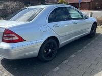 Gebraucht Mercedes 320 217 PS (159 kW) 2001 Silber Limousine