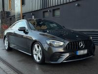 Gebraucht Mercedes E220 AMG line 194 PS (142 kW) 2021 Grau Coupé