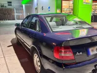 Gebraucht Audi A4 125 PS (91 kW) 1999 Blau Limousine