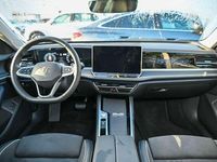 Gebraucht VW Passat Elegance 150 PS (110 kW) 2024 Grenadillschwarz metallic Kombi