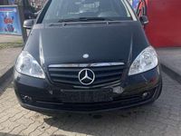 Gebraucht Mercedes A180 109 PS (80 kW) 2011 Limousine