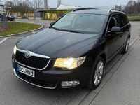 Gebraucht Skoda Superb 170 PS (125 kW) 2012 Schwarz Kombi