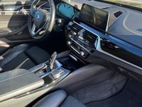 Gebraucht BMW 530 Sport Line 252 PS (185 kW) 2018 Grau Kombi