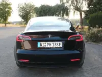 Gebraucht Tesla Model 3 Standard Range 239 kW (325 PS) 2022 Schwarz Limousine