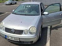 Gebraucht VW Polo 64 PS (47 kW) 2004 Grau Limousine