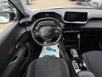 Occasion Peugeot e-208 Active 100 kW (136 ch) 2023 Blanc Citadine