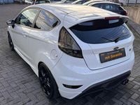 Gebraucht Ford Fiesta Performance Edition 182 PS (133 kW) 2014 Weiß Kleinwagen