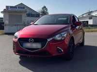 Gebraucht Mazda 2 Exclusive-Line 90 PS (66 kW) 2019 Rot Limousine