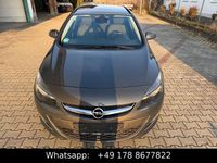 Gebraucht Opel Astra Active 140 PS (102 kW) 2013 Grau Kombi