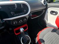Gebraucht Renault Twingo SE 71 PS (52 kW) 2015 Schwarz Kleinwagen