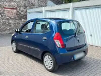 Gebraucht Hyundai i10 66 PS (48 kW) 2009 Blau Kleinwagen
