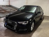 Gebraucht Audi A4 Ambiente 190 PS (139 kW) 2018 Andere farben Limousine