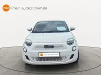 Gebraucht Fiat 500e Icon 86 kW (118 PS) 2023 Colore esterno (arktis weiß) Kleinwagen