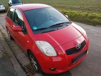 Gebraucht Toyota Yaris 68 PS (50 kW) 2008 Rot Kleinwagen