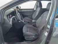 Neu VW Golf VIII Style 150 PS (110 kW) 2026 Delfingrau metallic Limousine