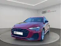 Gebraucht Audi A3 S-Line 272 PS (200 kW) 2025 Rot (progressivrot metallic) Limousine