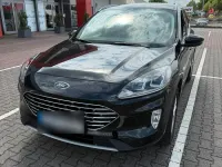 Gebraucht Ford Kuga Titanium 150 PS (110 kW) 2020 Schwarz SUV