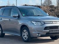 Gebraucht Mitsubishi Outlander 150 PS (110 kW) 2013 Grau SUV