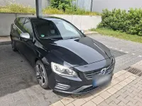Gebraucht Volvo V60 R-Design 181 PS (133 kW) 2014 Schwarz Kombi