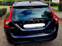 Gebraucht Volvo V60 Momentum 163 PS (119 kW) 2013 Kombi