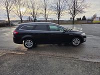 Gebraucht Ford Mondeo 140 PS (102 kW) 2013 Schwarz Kombi