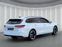 Neu Skoda Superb SportLine 193 PS (141 kW) 2026 Weiß Kombi