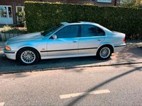 Second-hand BMW 535 245 CP (180 kW) 2000 Argintiu Berlinǎ