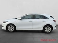 Neu Kia Ceed Comfort 140 PS (102 kW) 2025 Casa white s Kleinwagen