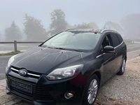 Gebraucht Ford Focus 140 PS (102 kW) 2014 Schwarz Kombi
