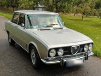 Gebraucht Alfa Romeo 2000 129 PS (94 kW) 1975 Silber Limousine