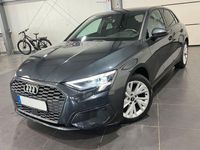Gebraucht Audi A3 110 PS (80 kW) 2021 Grau Limousine