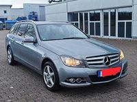 Gebraucht Mercedes C200 Avantgarde 136 PS (100 kW) 2011 Grau Kombi