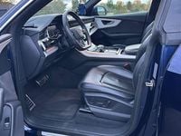 Gebraucht Audi Q8 Ambiente 286 PS (210 kW) 2019 Blau SUV