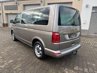 Gebraucht VW Multivan 150 PS (110 kW) 2018 Beige Van