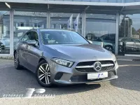 Gebraucht Mercedes A200 163 PS (119 kW) 2022 Mountaingrau Limousine