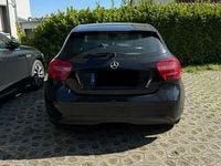 Gebraucht Mercedes A180 Style 109 PS (80 kW) 2014 Schwarz Limousine