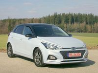 Gebraucht Hyundai i20 84 PS (61 kW) 2020 Schwarz Kleinwagen