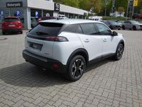 Neu Peugeot 2008 Allure 136 PS (100 kW) 2026 Okenitweiss SUV