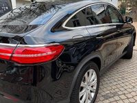 Gebraucht Mercedes GLE350 258 PS (189 kW) 2016 Schwarz Coupé