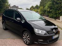 Gebraucht VW Sharan 150 PS (110 kW) 2021 Schwarz Van / Kleinbus