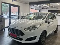 Gebraucht Ford Fiesta Titanium 101 PS (74 kW) 2013 Weiß Limousine