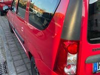 Gebraucht Dacia Logan MCV Lauréate 105 PS (77 kW) 2009 Rot Kombi