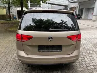 Gebraucht VW Touran 150 PS (110 kW) 2019 Beige Van / Kleinbus