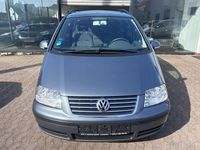 Gebraucht VW Sharan Trendline 140 PS (102 kW) 2009 Grau Van / Kleinbus